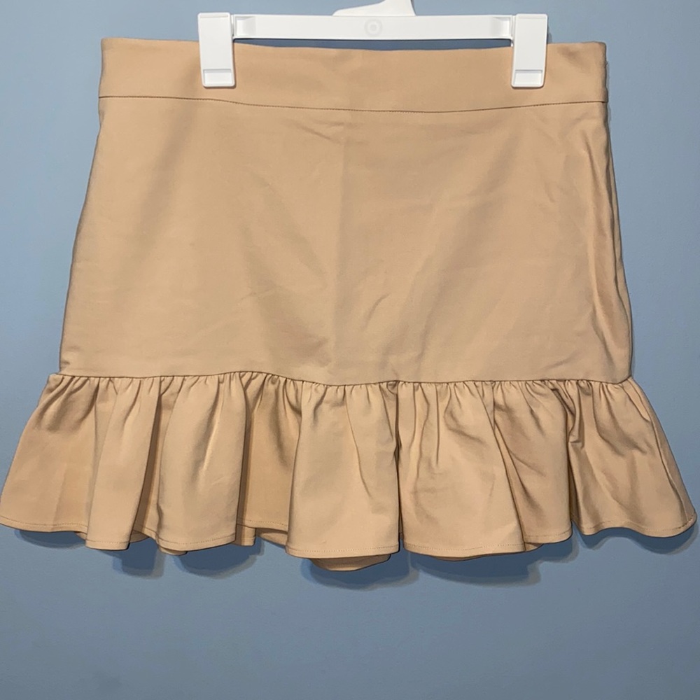 NWT Express Ruffle Skirt